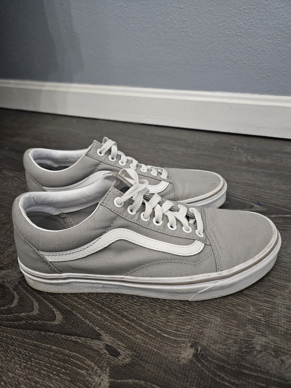 Vans Old Skool Gray Canvas Low Top Sneakers Women 9.5 Men 8